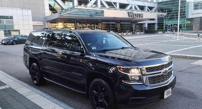 Limo service from Boston Airport to Institute of Contemporary Art 